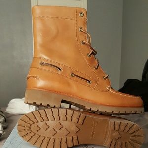Brand new NEVER WORN Sperry Top Sider boots