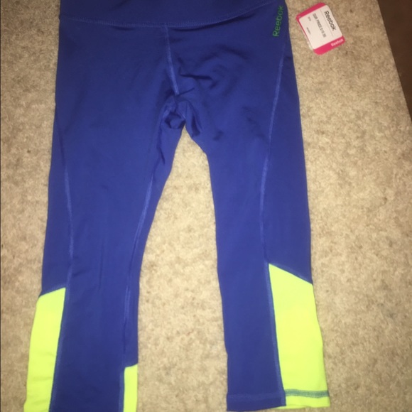 NWT Reebok Capri leggings