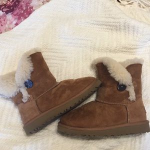 Ugg brown single button boots