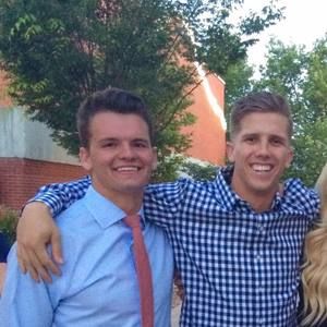 Meet your Posher, Parker