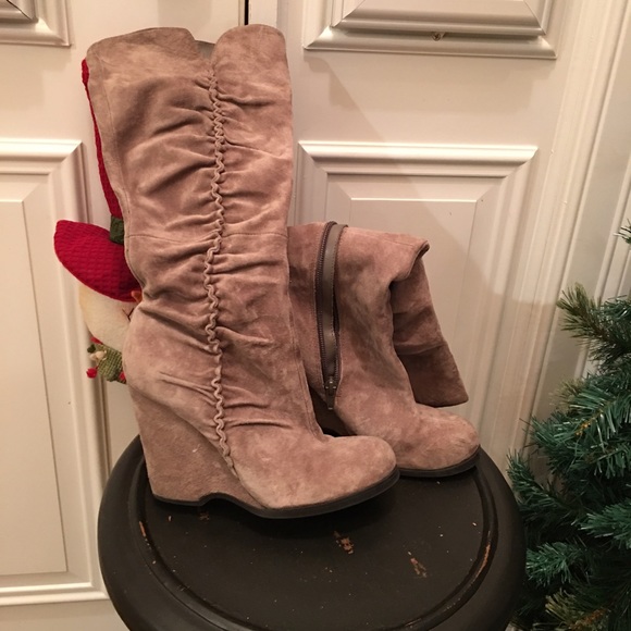 Taupe Scrunchy Suede Boots