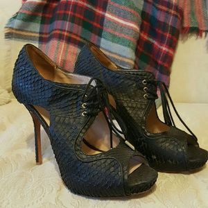 Peep toe, cut out, python embossed leather heels