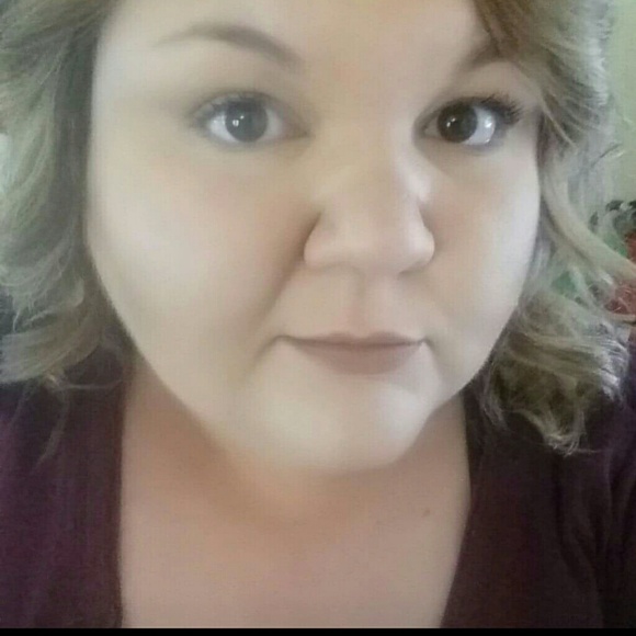 Meet your Posher, Jill - Picture 1 of 1