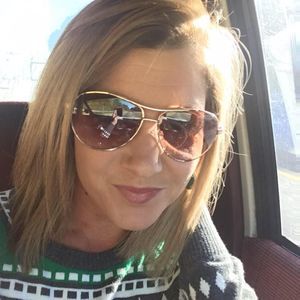 Meet your Posher, Stacy