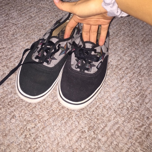 vans - Picture 3 of 4