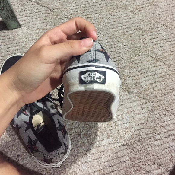 vans - Picture 4 of 4