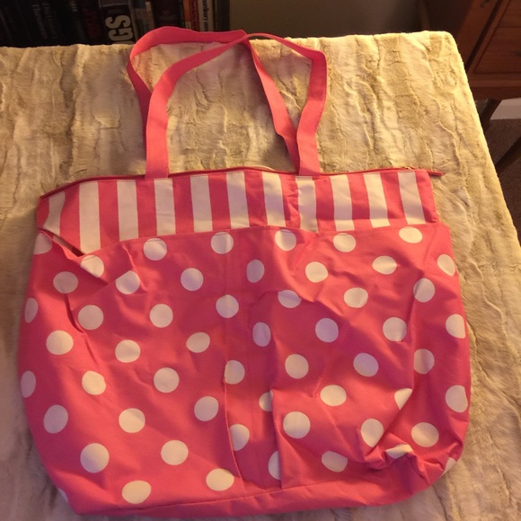 Medium pink dot beach/tote bag
