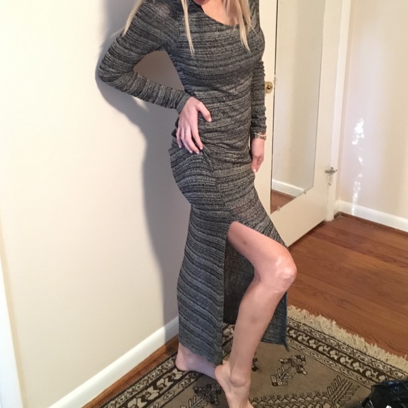 Dress - Picture 3 of 4