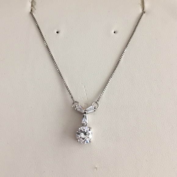 Cubic zirconia necklace