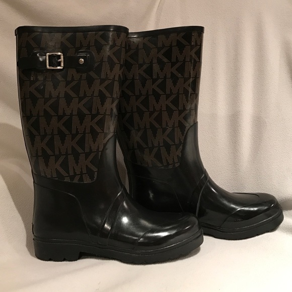 Michael kors rain boots