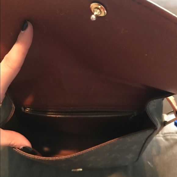 LOUIS VUITTON Saint Cloud GM - Picture 4 of 4