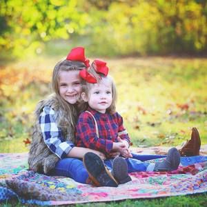 Meet your Posher, Camee