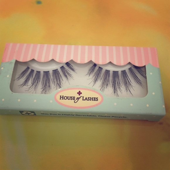 House of Lashes Bambie