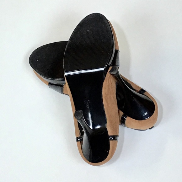 Women's Fashion Pumps - Picture 4 of 4