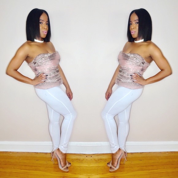 Fancy Pink Bustier - Picture 2 of 3