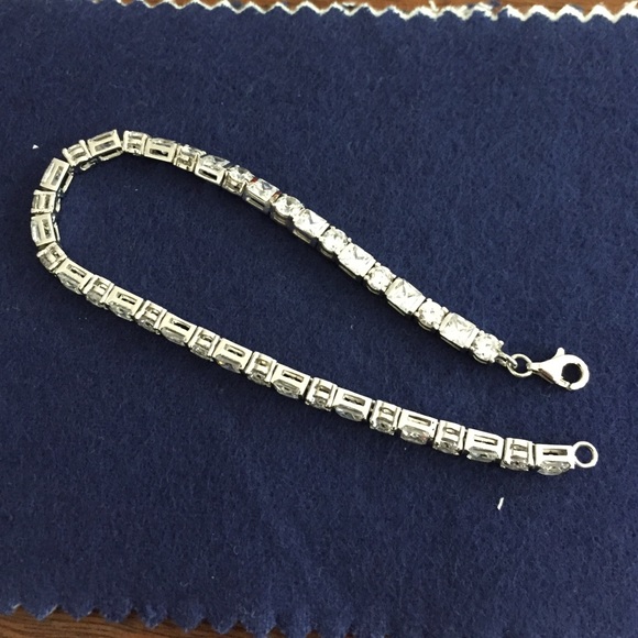 ZC rounds and princess cut mounted bracelet.