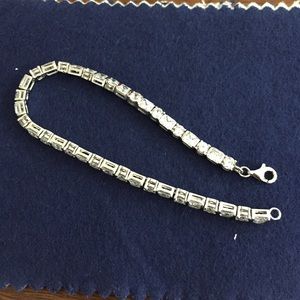 ZC rounds and princess cut mounted bracelet.