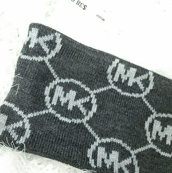 🌟GOING AWAY BUY NOW🌟Michael Kors headband - Picture 2 of 2