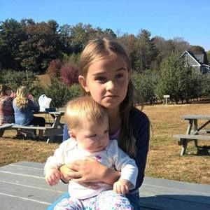 Meet your Posher, Denise