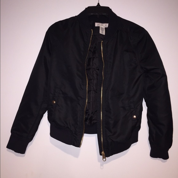 H&M Other - Black Bomber