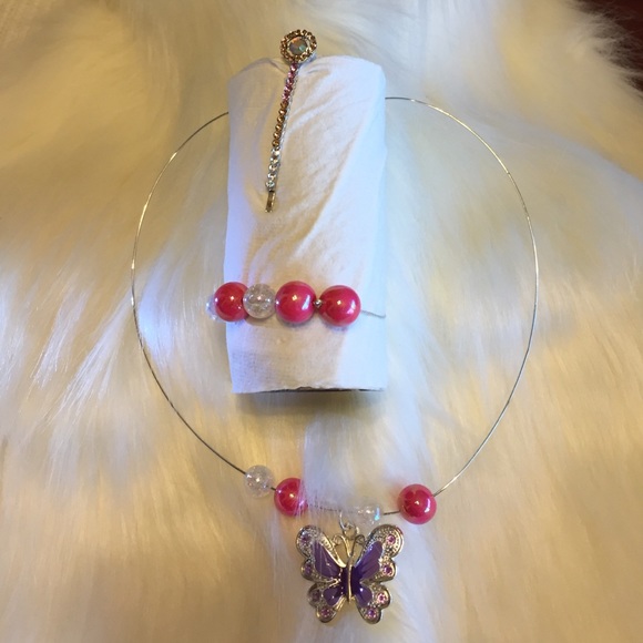 Girls Butterfly necklace, Bracelet & Hair Pen
