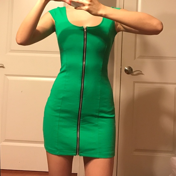 GREEN ZIPPER DRESS