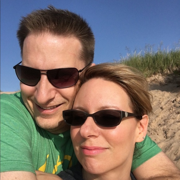 Meet your Posher, Elizabeth - Picture 8 of 8