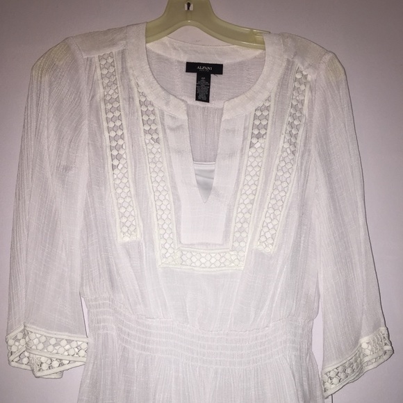 Alfani Tops - NWT Perfect for winter vacations to sunny locales!