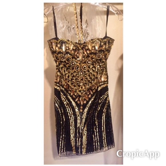 Sherri Hill Prom Dress - Picture 2 of 6