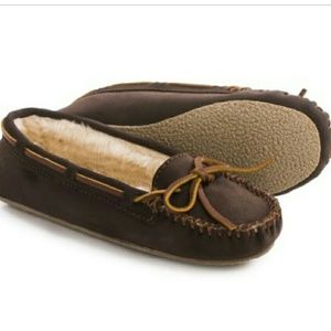 Minnetonka Cally Moccasins