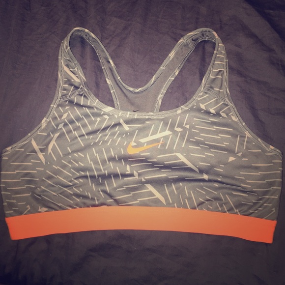 Large Nike sports bra