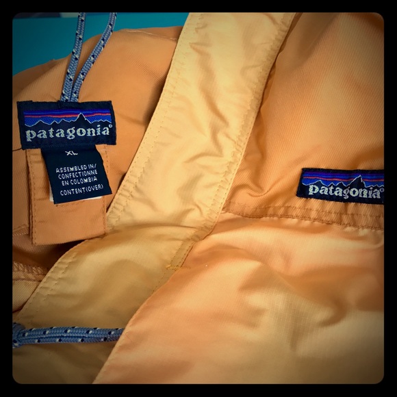 Men's XL Patagonia Light & Variable shell jacket.