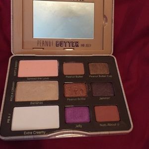 Too Faced peanut butter and jelly palette