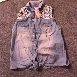 Justice light wash denim and white lace top