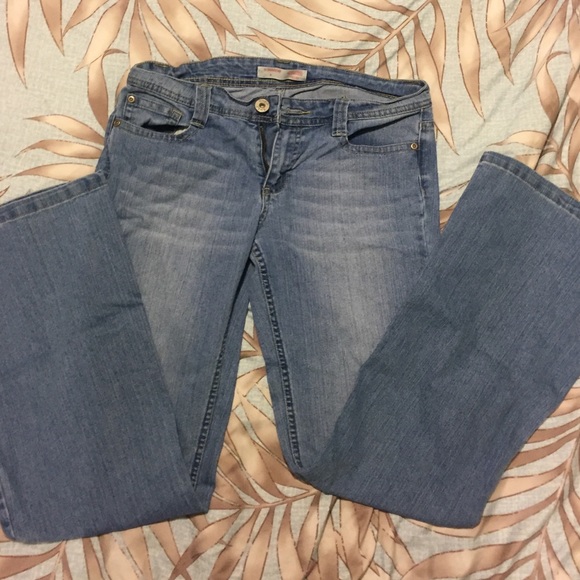 No Boundaries Jeans
