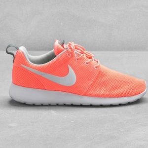 Nike Roshe Runs