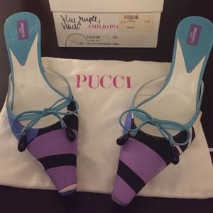 Emilio Pucci - multi colored heel