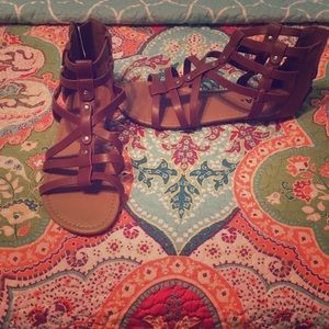 Gladiator sandal
