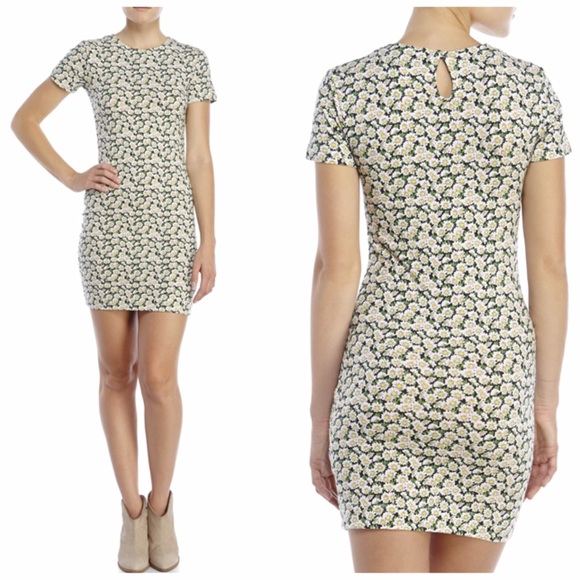 French Connection Dresses & Skirts - French Connection Tropicana Daisy Jersey Dress