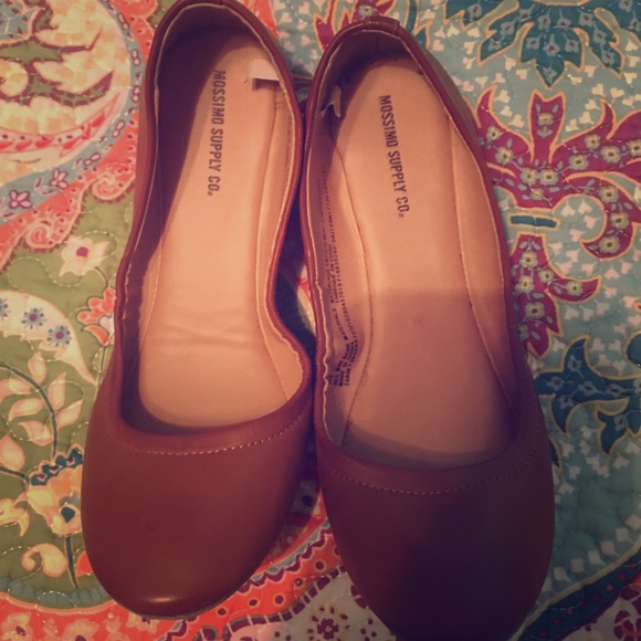 Brown flats