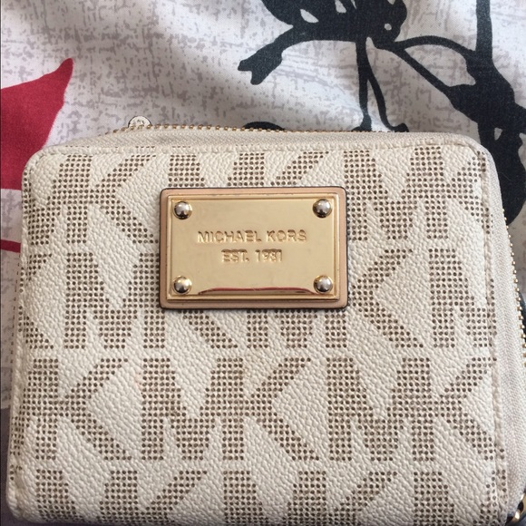 MK wallet