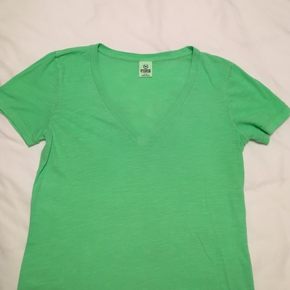 Victoria's Secret PINK short sleeve tee