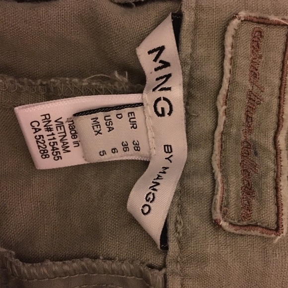 Shorts - Picture 4 of 4