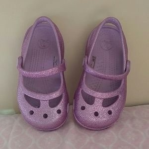 Toddler size 7 Sparkly crocs Lilac color