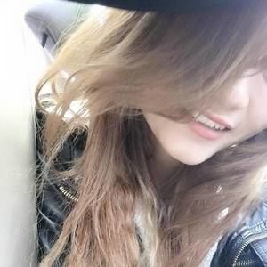 Meet your Posher, Lê ngọc