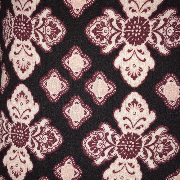 Long-sleeved dress - Picture 3 of 3