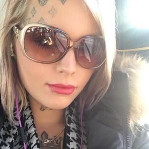 Meet your Posher, Erika