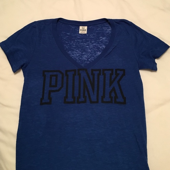 Victoria's Secret PINK short sleeve logo tee