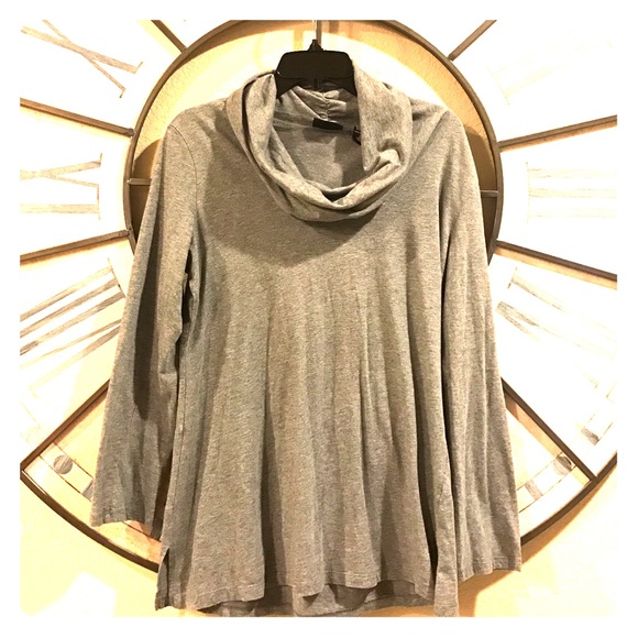 Long Sleeve Gray Shirt