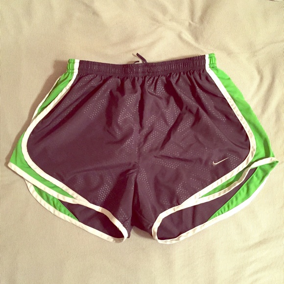 small nike running shorts